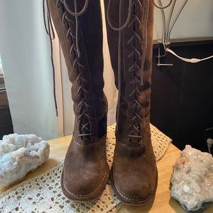 Frye brown suede lace up boots size 9
